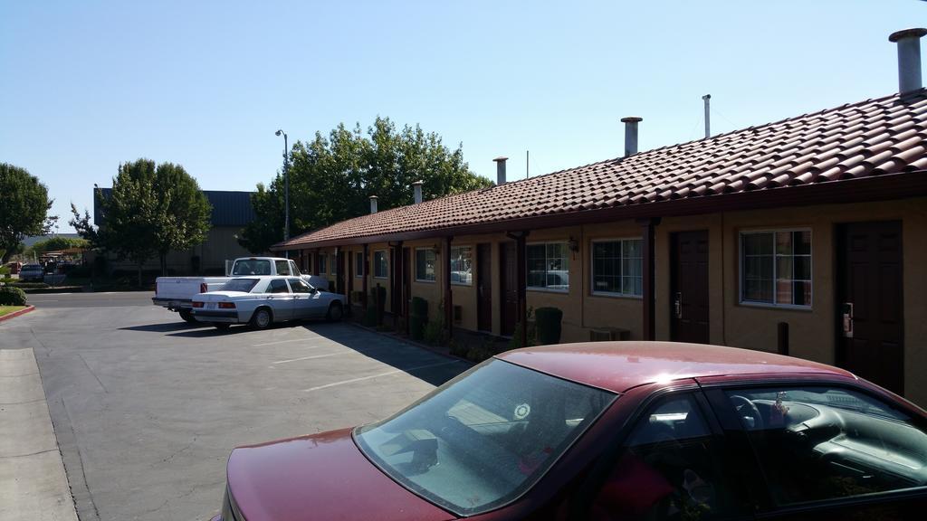 Slumber Motel Merced Eksteriør billede